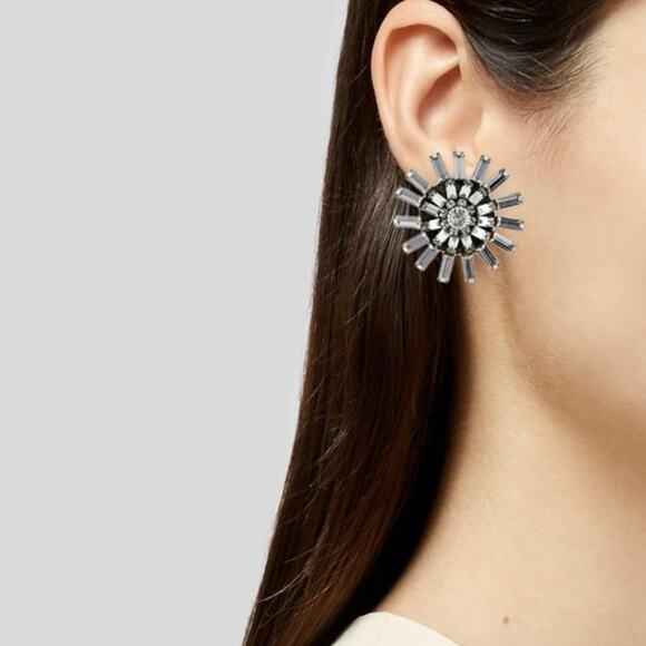 Dannijo Hollywood Swarovski Crystal Baguette Snowflake Oxidized Garbo Earring - Picture 8 of 8